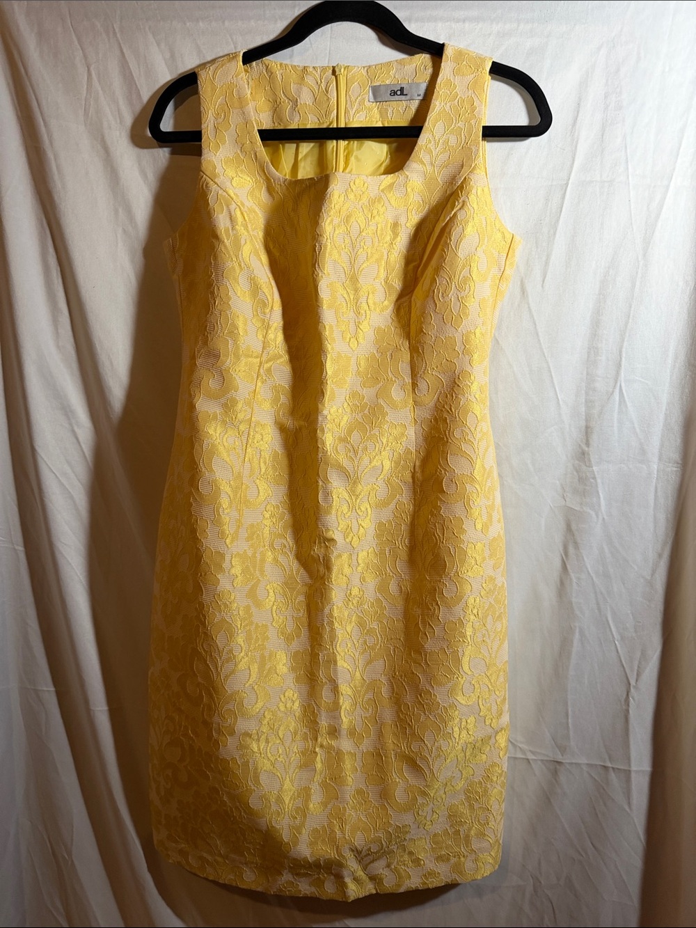 Boutique Yellow Floral Jacquard Sheath Dress